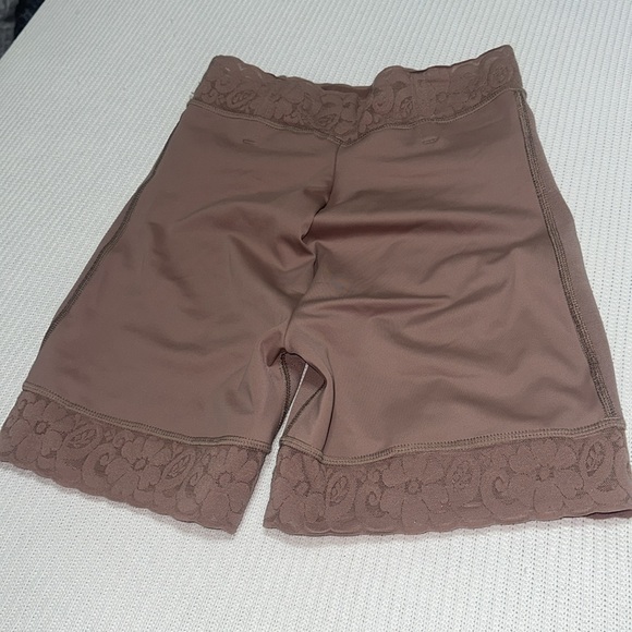 Body shapers!colombiano! Invisible shorts! - Picture 4 of 9